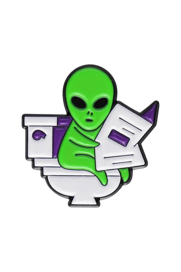 Unique Alien Badge Pin Stylish Newspaper Reading Alien Pin Eye Catching Brooch Alloy Perfect for Daily Life