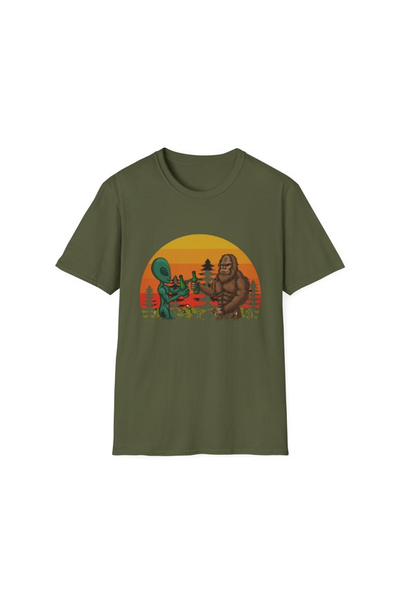 Alien Bigfoot Moon Sasquatch UFO Extraterrestrial Men women