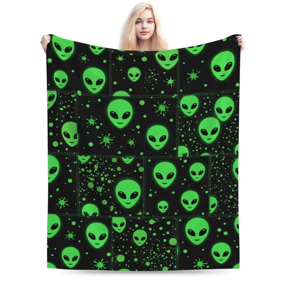 Alien Blanket, Soft Plush Throw Blanket for Adults, Cozy Warm Blanket for Sofa Bed, Space Theme Home Decor Gift for Christmas Thanksgiving 50x40