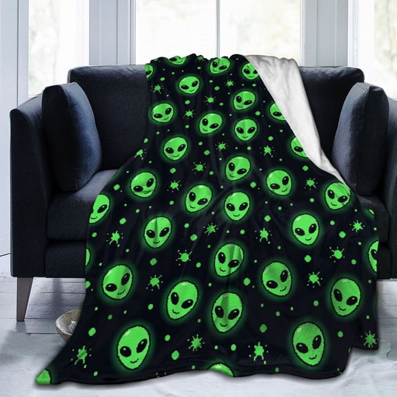 Alien Blanket, Soft Plush Throw Blanket for Adults, Cozy Warm Blanket for Sofa Bed, Space Theme Home Decor Gift for Christmas Thanksgiving 50x40