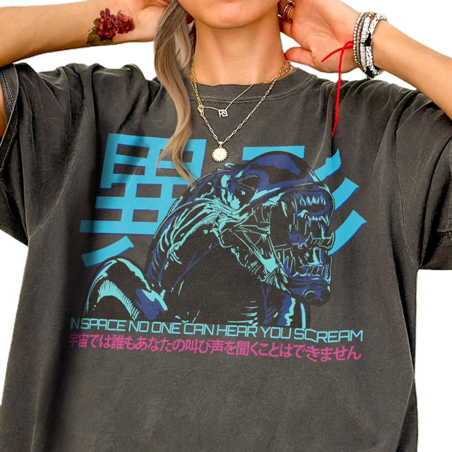 Alien Graphic TShirt, Retro Horror Movie Tee, Alien SciFi Film