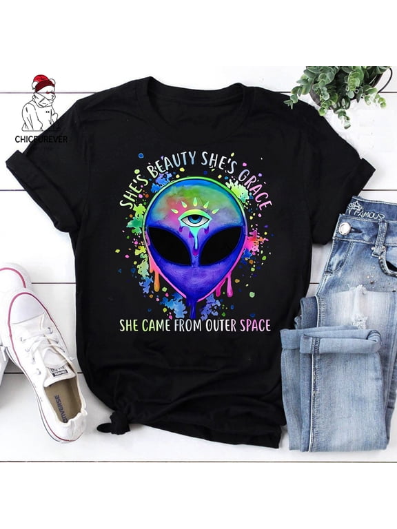 Alien She’s Beauty She’s Grace She Came From Outer Space Vintage T-Shirt, Alien Women Shirt, Funny Aien UFO Shirt, Funny Alien Shirt