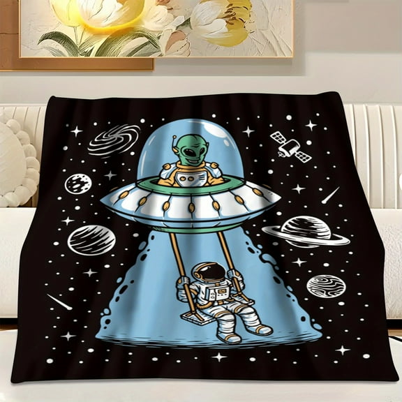 Alien Spaceship Pattern Gift Blanket Soft Fleece Sofa Throw for All Seasons