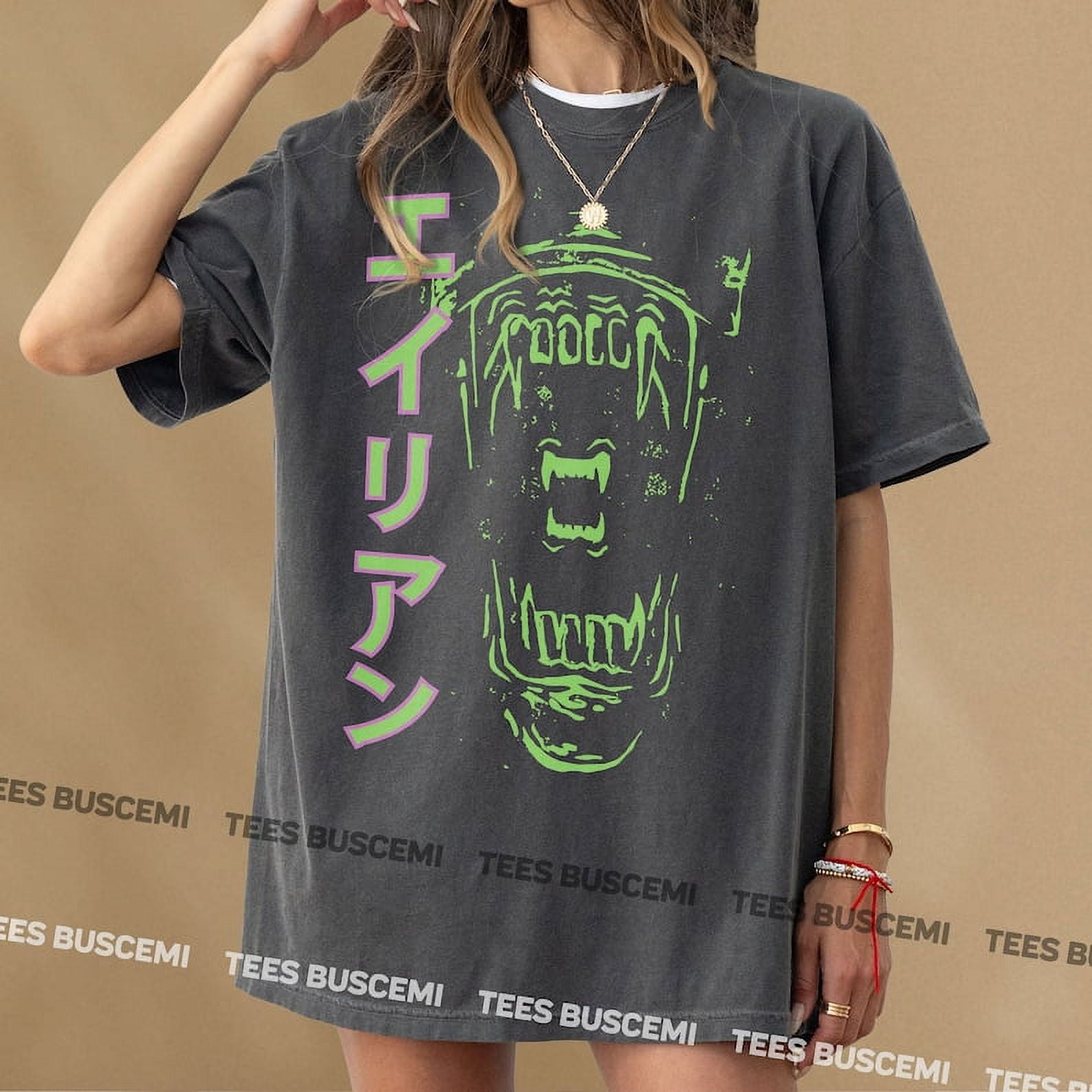 Alien Xenomorph Graphic T-Shirt, Reto Sci-Fi Movie Tee Shirt, 70s Alien ...