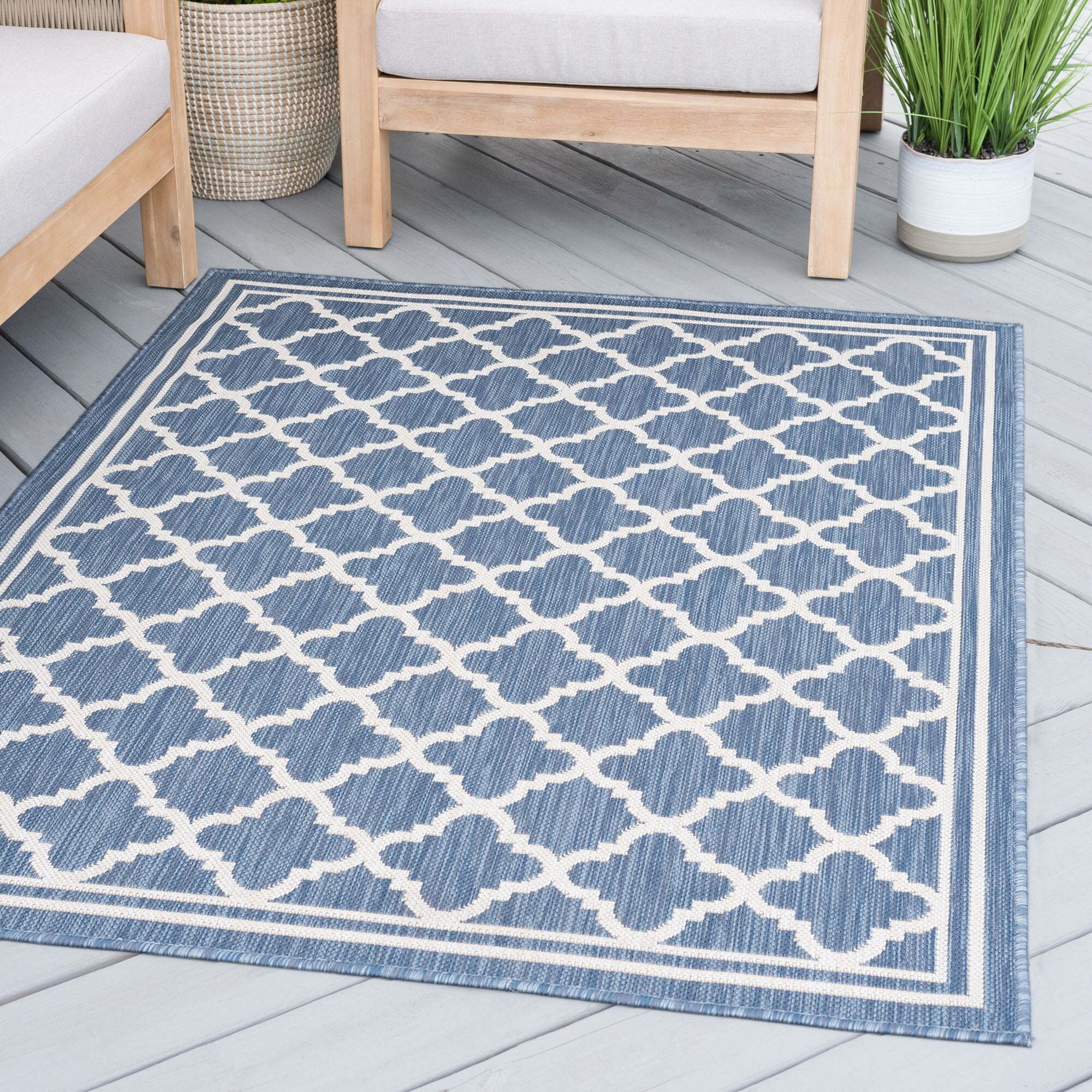 Alise Rugs Exo Coastal Geometric Indoor/Outdoor Area Rug Blue 5'3'' x 7