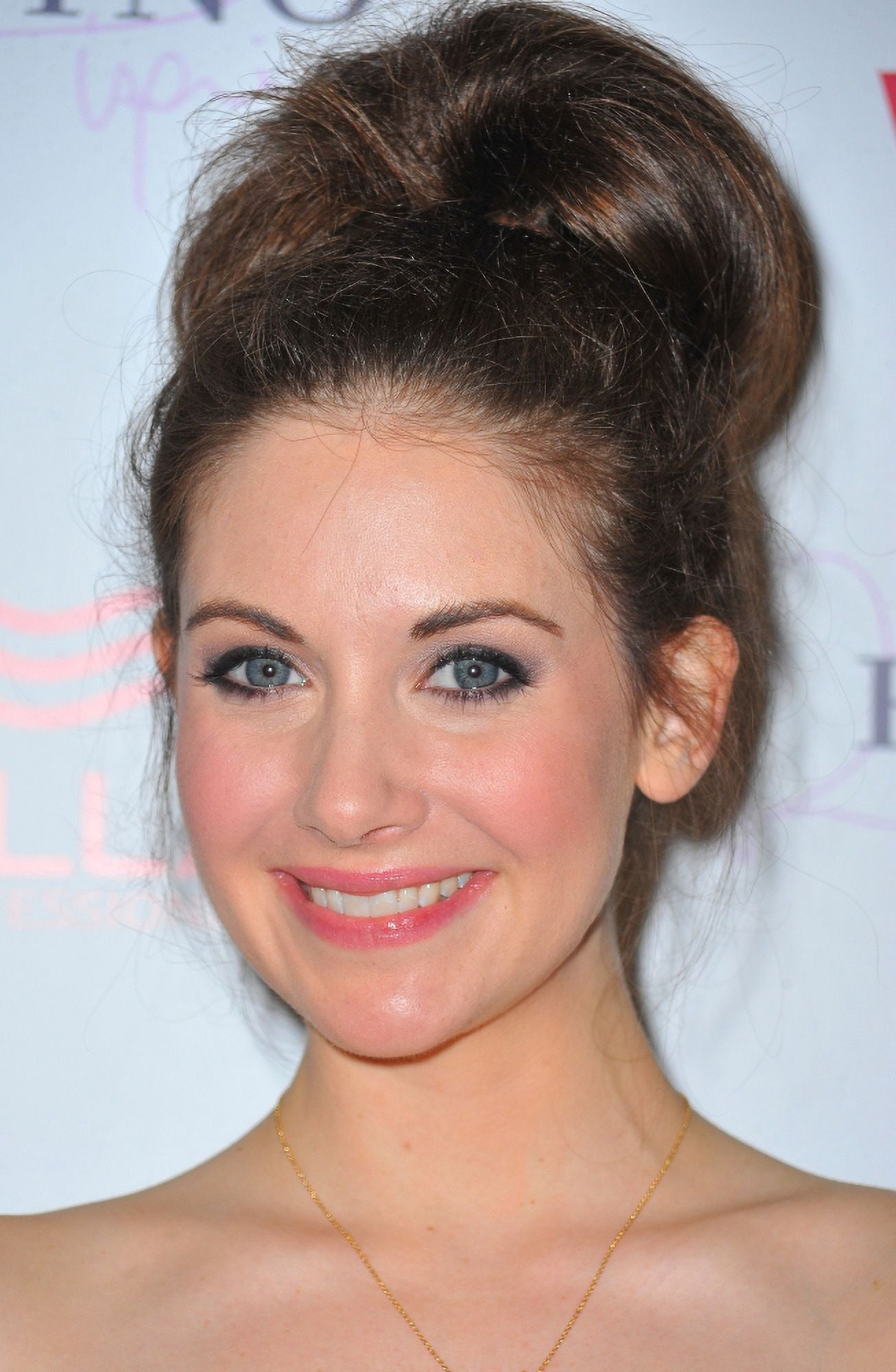 Alison Brie At Arrivals For Pipino 57 Wella Professionals Flagship Salon Grand Opening Launch Party Canvas Art -  (16 x 20)