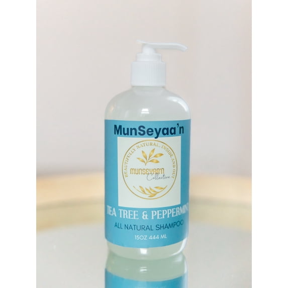 All-Natural Tea Tree & Peppermint Shampoo