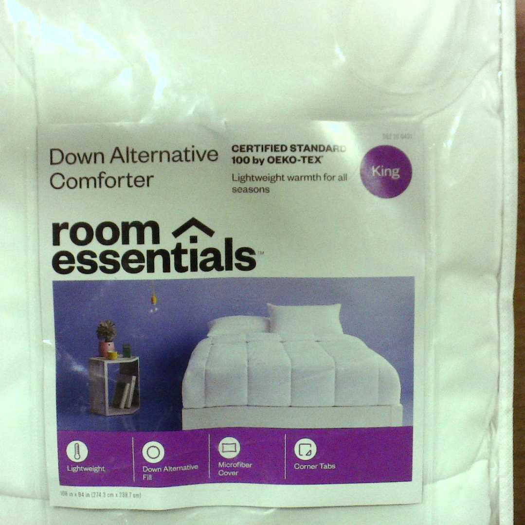 All Season Comforter Insert - Room Essentials - Walmart.com