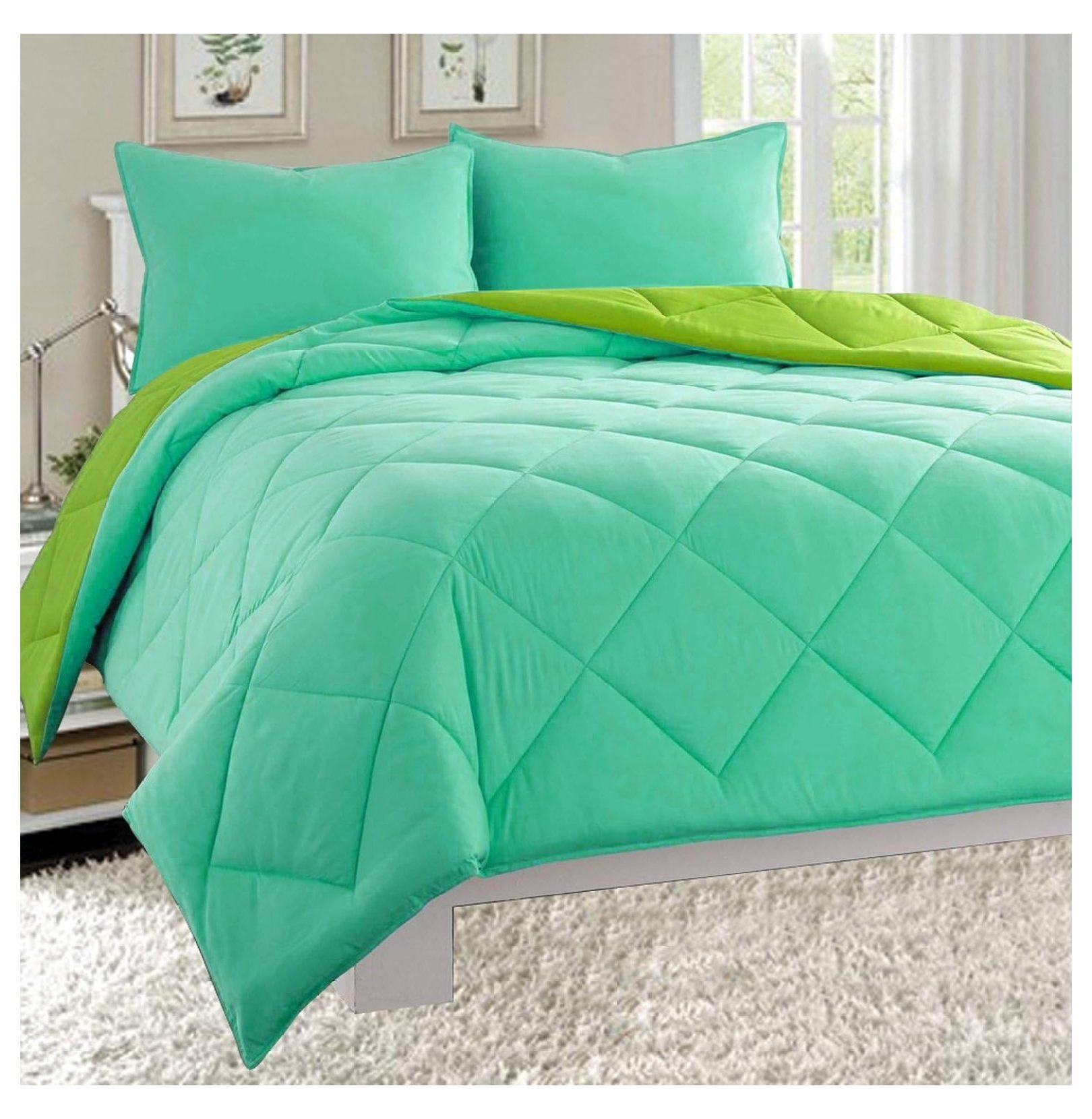 All Season Light Weight Down Alternative Reversible 3Piece Comforter