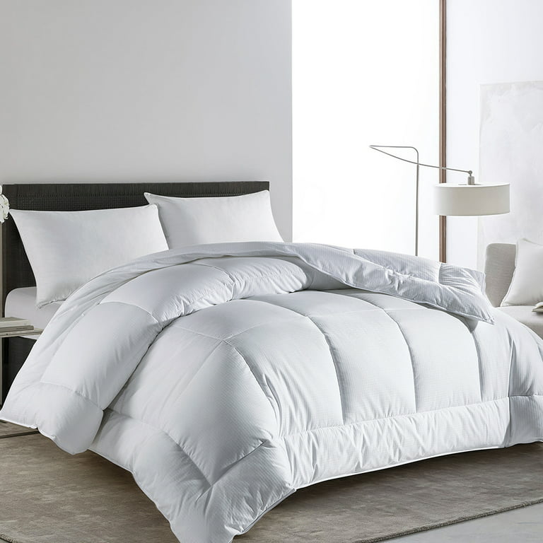 All Seasons Dobby Square Down Alternative Comforter - Versatile and Cozy  Bedding Machine Washable Comforter