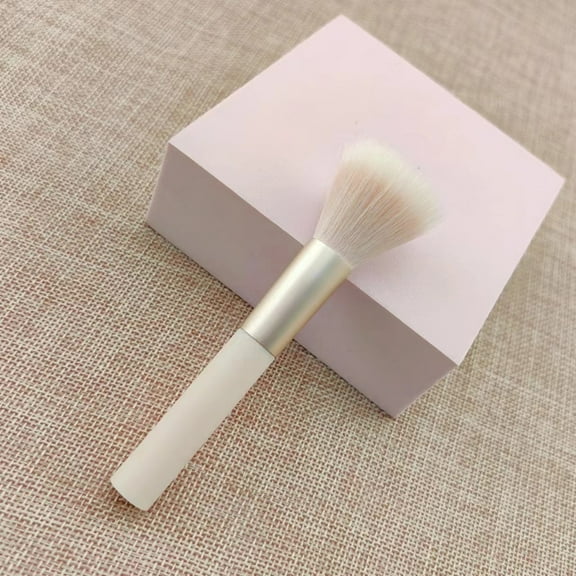 All in One Soft White Travel Makeup Brush for Loose Powder Blush