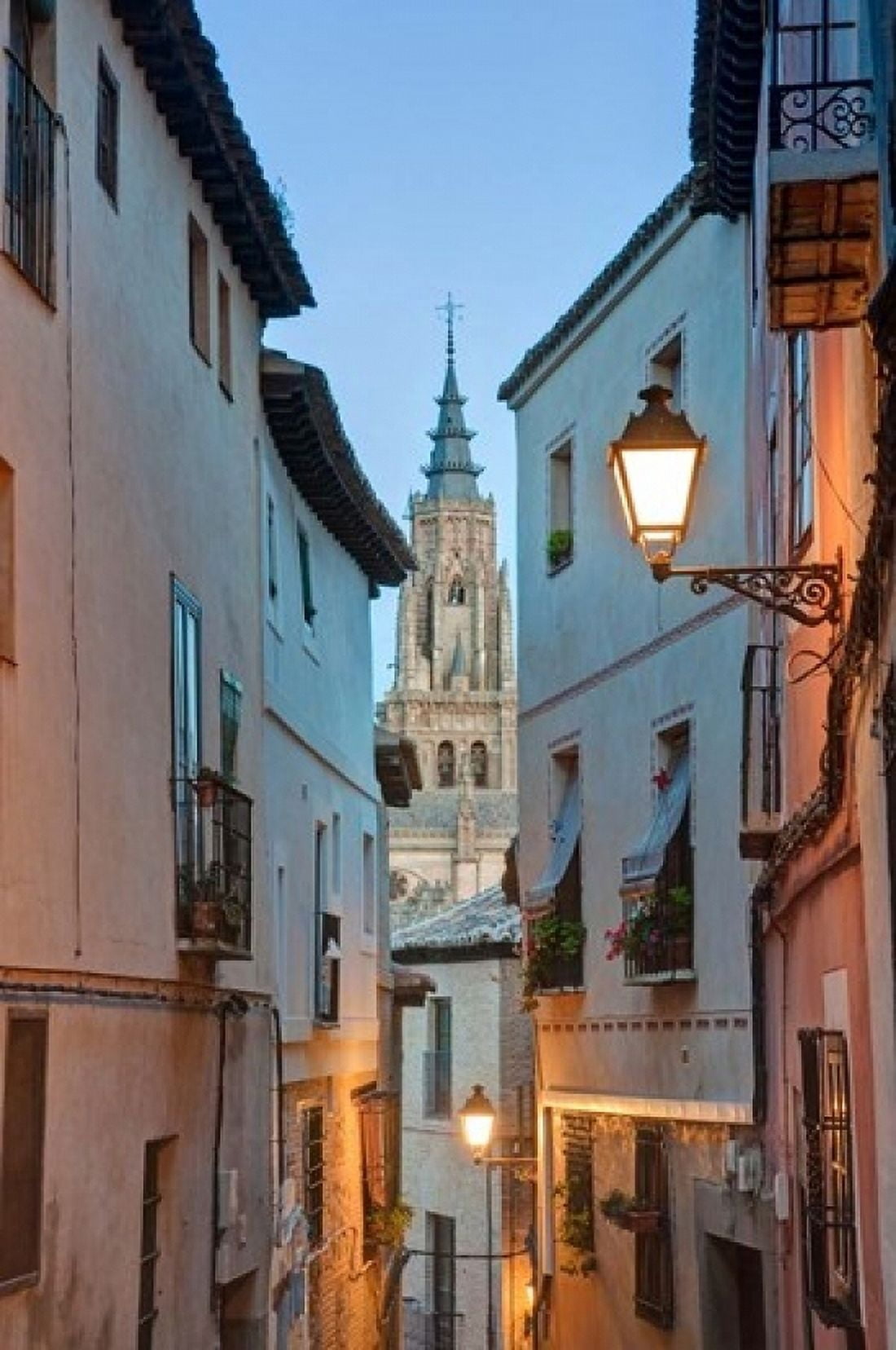 Alleyway and Toledo Cathedral Steeple Toledo Spain Canvas Art - Rob Tilley DanitaDelimont (24 x 36)