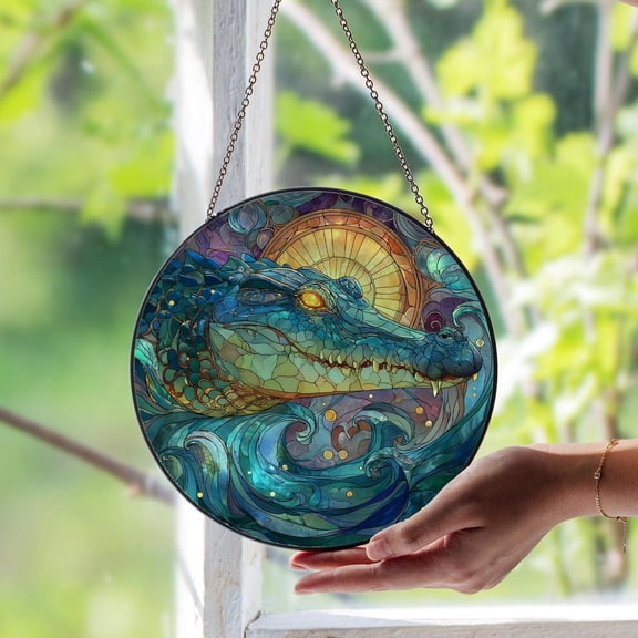Alligator Glass Suncatcher, Bold Reptile Wildlife Decor, Gator Fan Nature Lover, 3.5 in