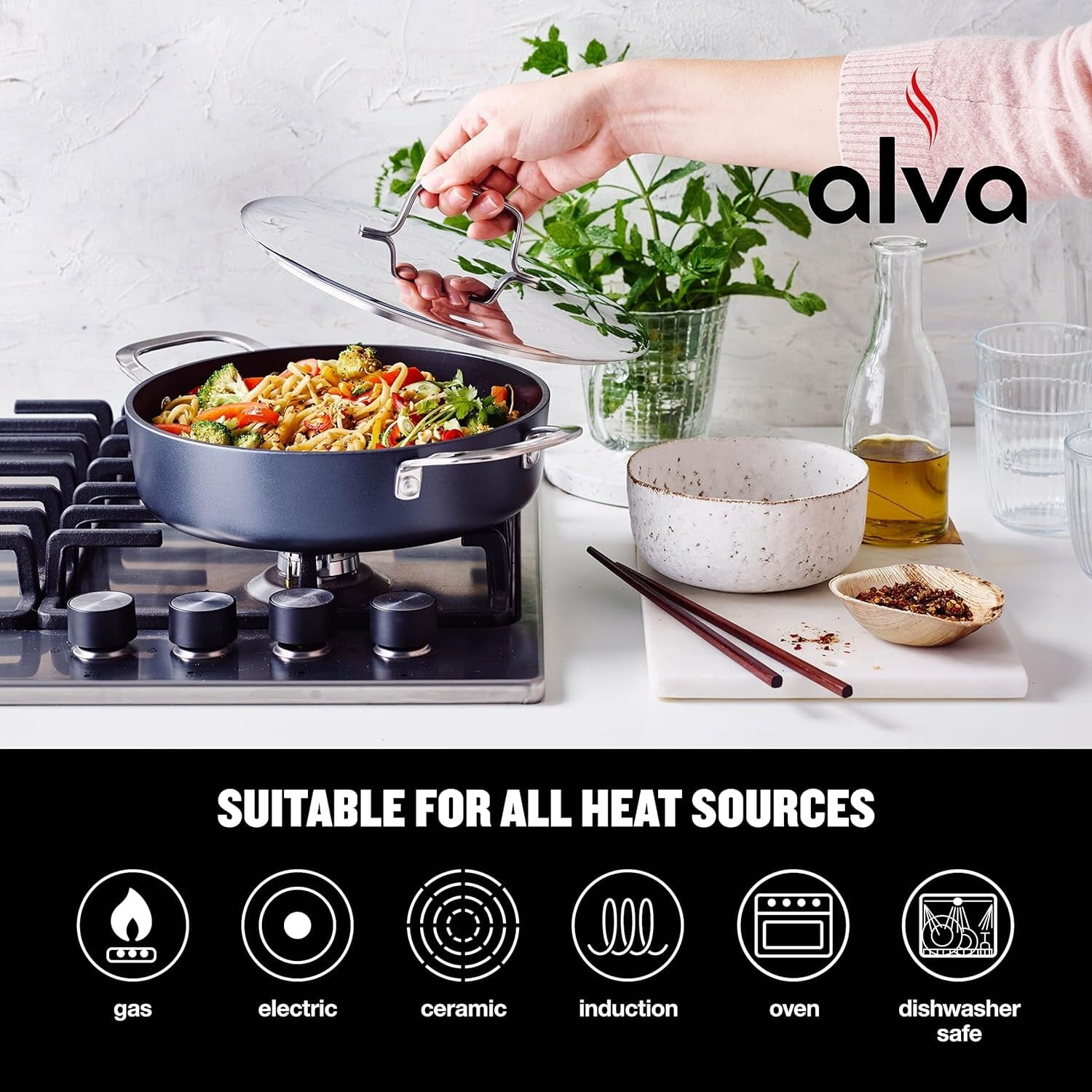 Alva Maestro 9.5" Nonstick Ceramic Skillet with Lid