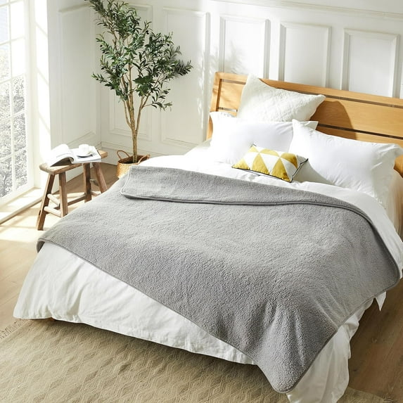 Allisandro Waterproof Blanket 55 X 39 Inches for Couch, Chairs, Car, or Bed, Machine Washable 3 Layer Waterproof Furniture Protector for Adults, Pets, Dogs & Cats