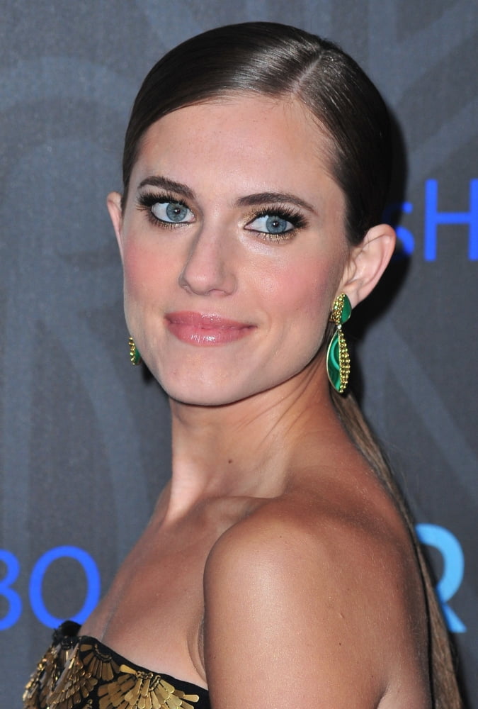 Allison Williams At Arrivals For HboS Girls Season Two Premiere Canvas Art - (16 x 20)