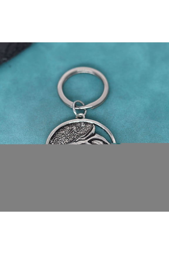 Wolf Pendant Keychain Durable Alloy Metal Key Chain Fashion Accessory and Gift Idea Ancient Bronze and Silver Wolf