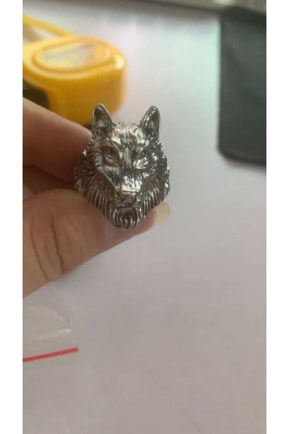Alloy Wolf Head Ring: Animal Inspired Fashion Jewelry for Men and Women, Unique and Stylish Design, Perfect Gift for Nature Lovers