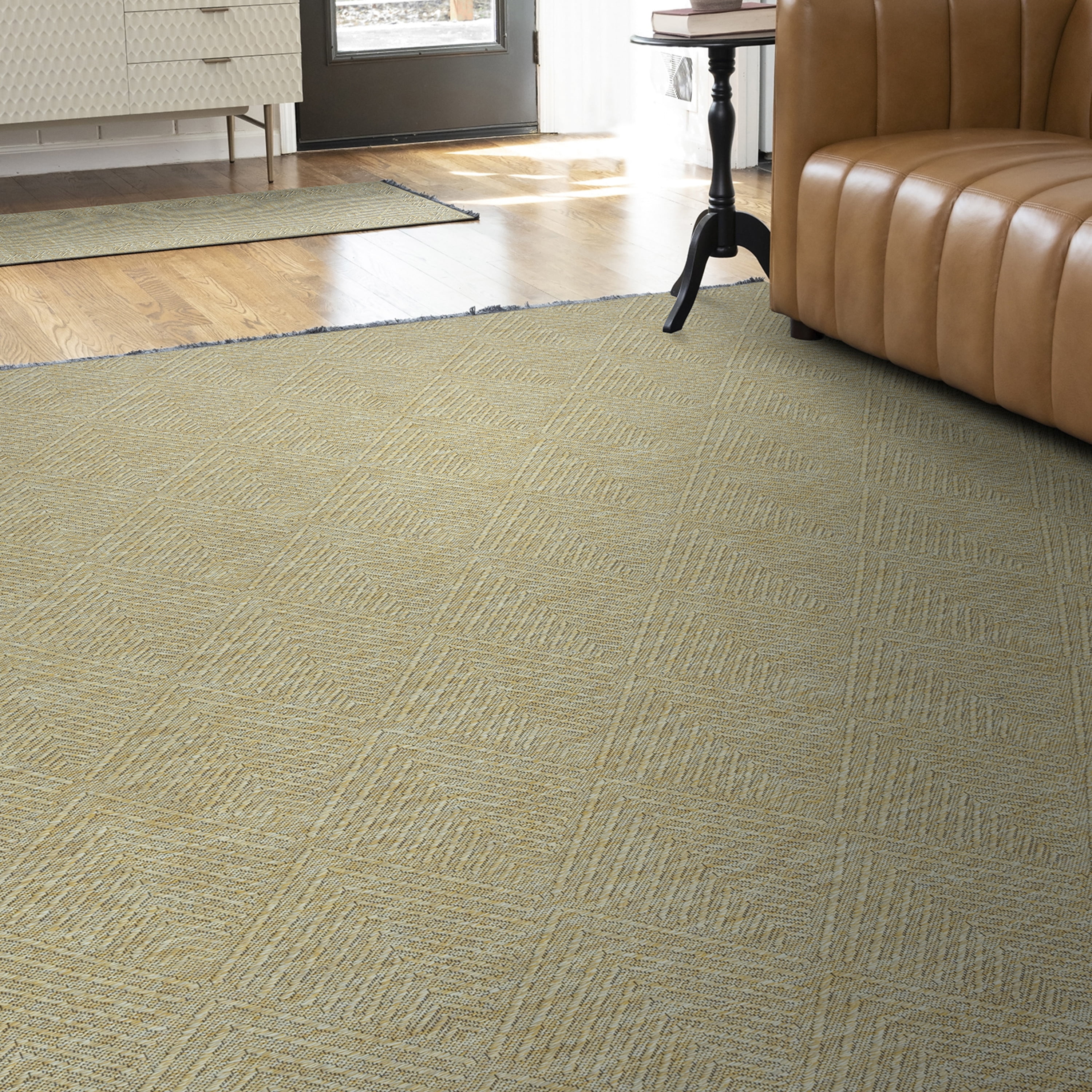 Alma Transitional 5' x 7' Green and Sage Green, Machine Washable Polyester & Cotton Indoor Area Rug