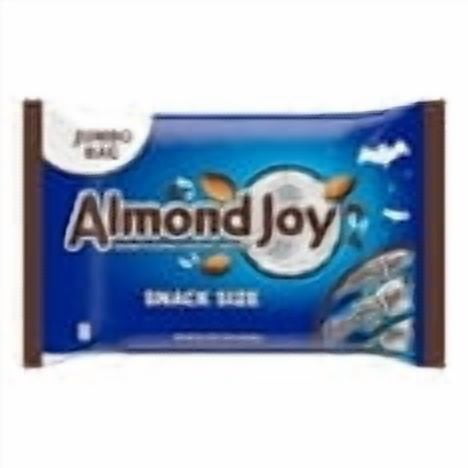 Almond Joy Coconut and Almond Chocolate Snack Size Halloween Candy, Jumbo Bag 20.1 oz (Pack of 4)