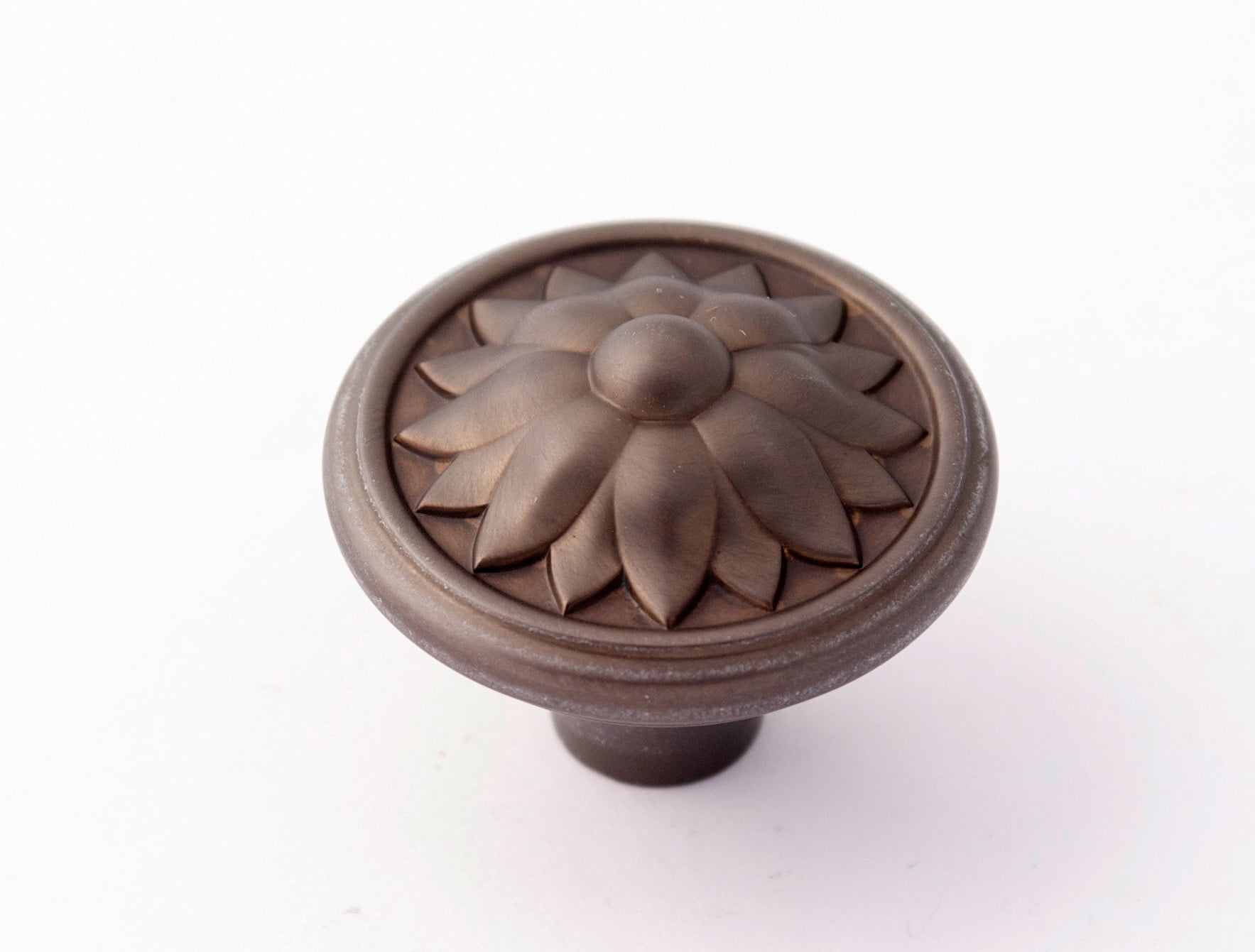 Fiore Round Knob, Chocolate Bronze, 1.25" H x 1.5" W x 0.5" D