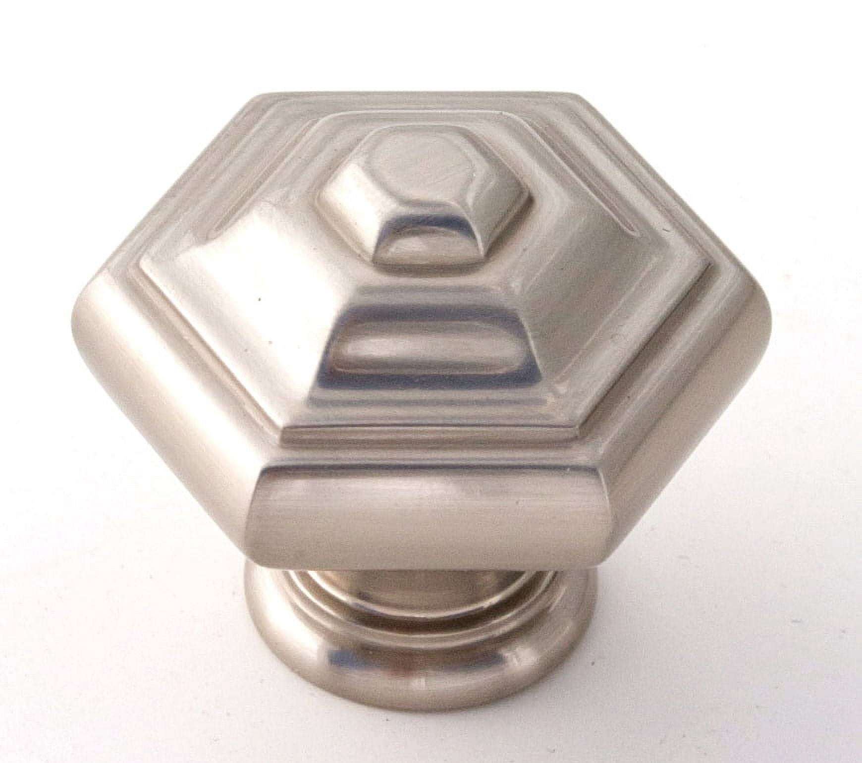 Geometric 1.25" Novelty Knob, Satin Nickel