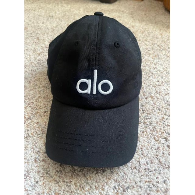 Alo Yoga baseball cap