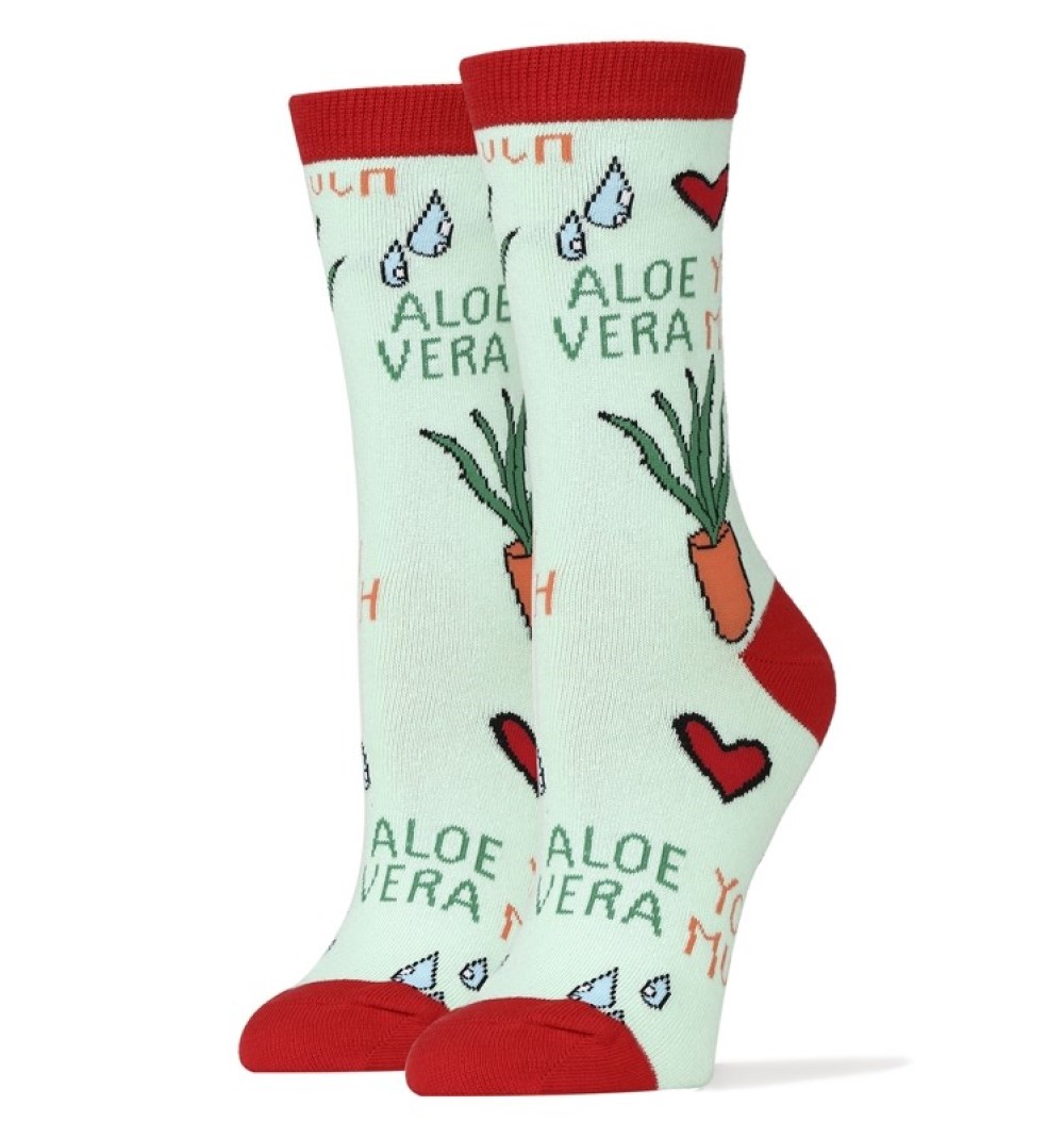 Aloe You One Size Fits Most Green Ladies Crew Socks