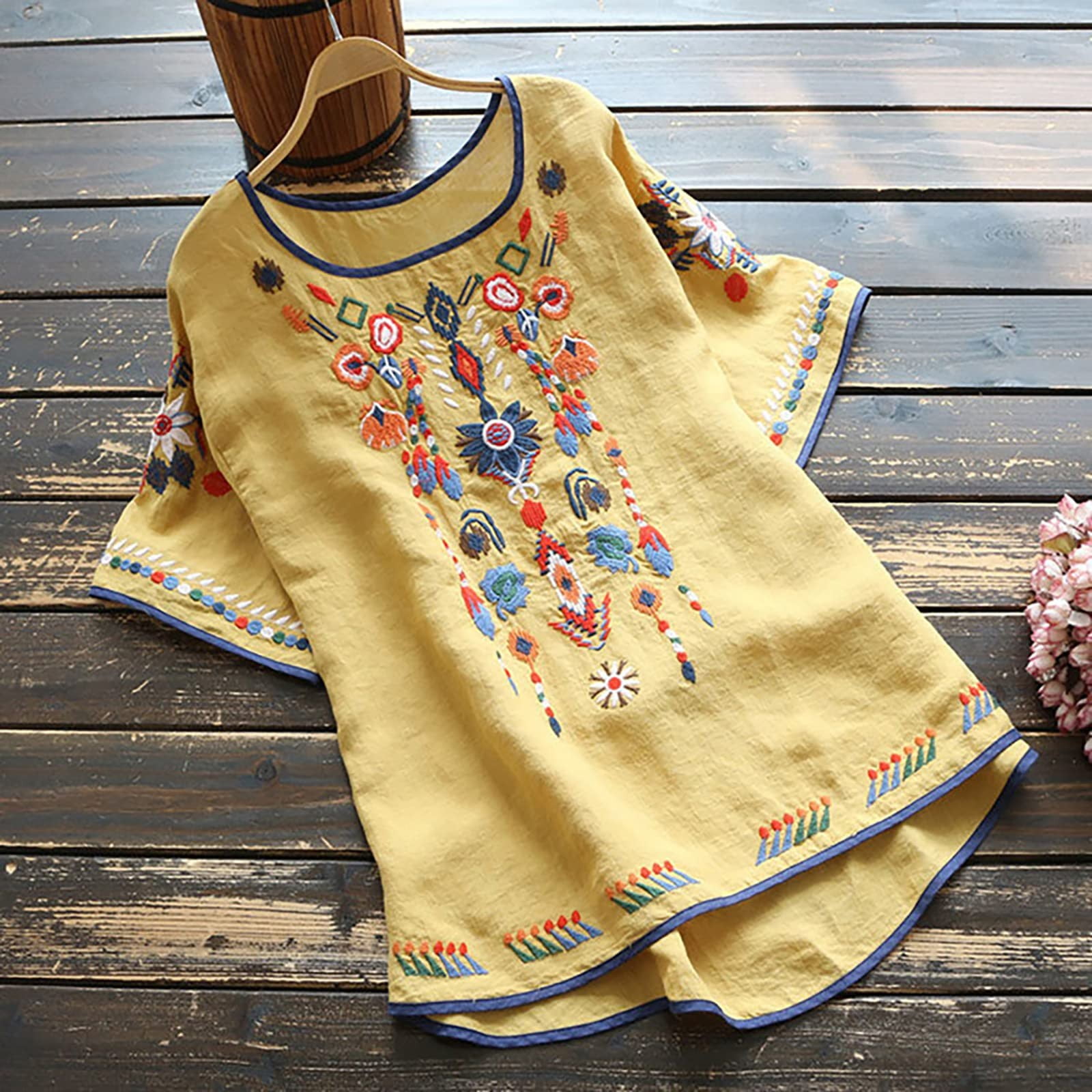 Aloohaidyvio Mexican Embroidered Shirts for Women Boho Tops and Blouses ...