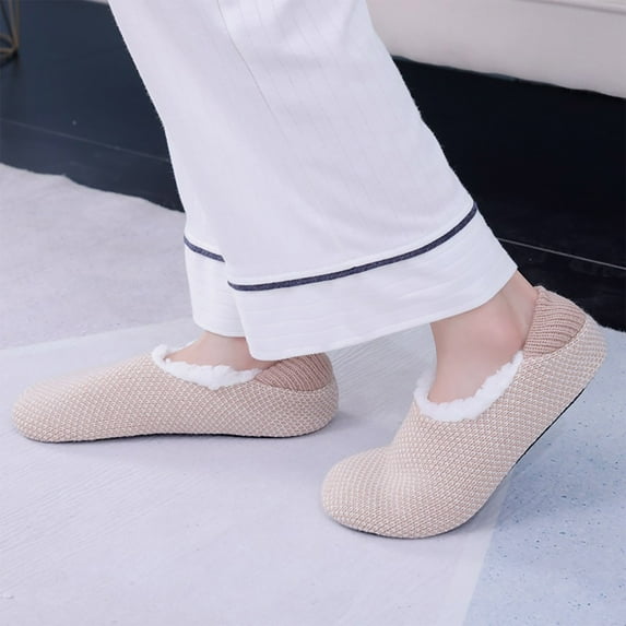 Aloohaidyvio Women's Nomad Faux Shearling Lined Closed Back Slipper