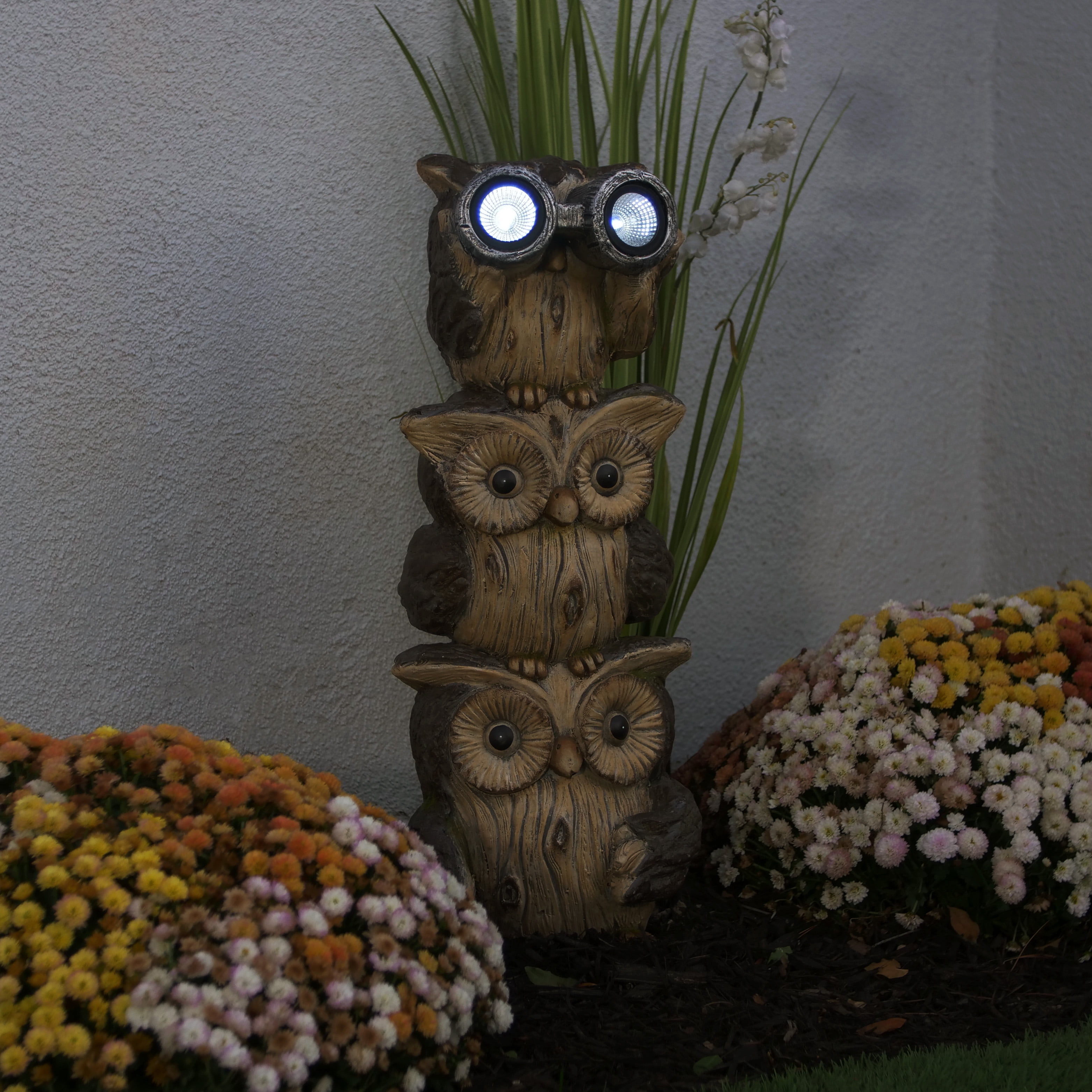 Solar-Powered Brown Polyresin Stacked Owl Lawn Decoration with LED Lights