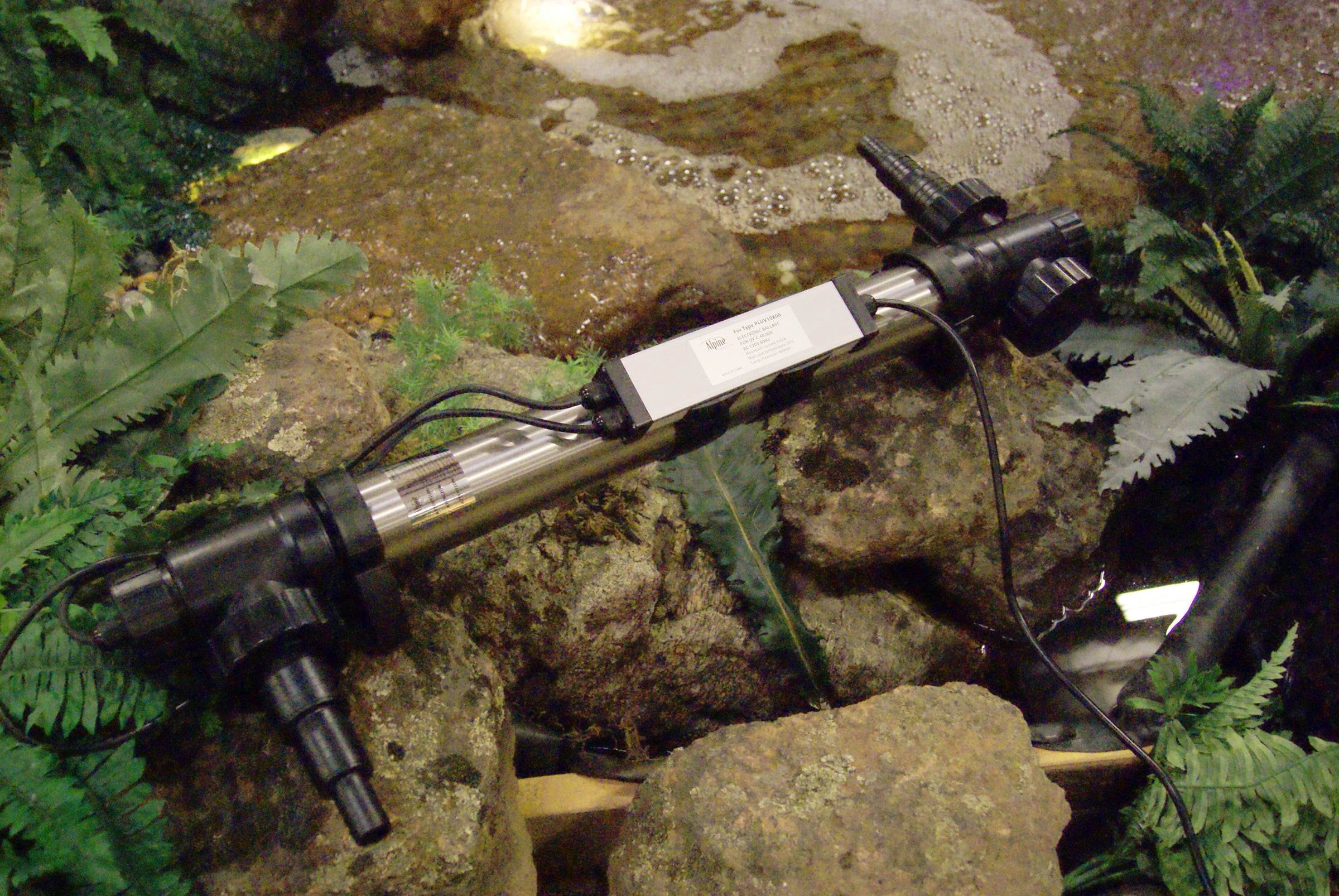 Alpine Corporation 40-Watt UV Clarifier for Out of Water Use