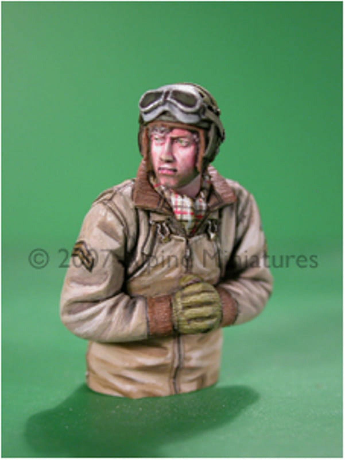 Alpine Miniatures 135 WWII US Tank Crew Winter Uniform 2 Resin Figure 35034
