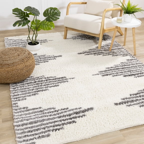 Alpine Rug Co.  - Taylor Cream Grey Soft Diamonds Area Rug. 5'3" x 7'7"