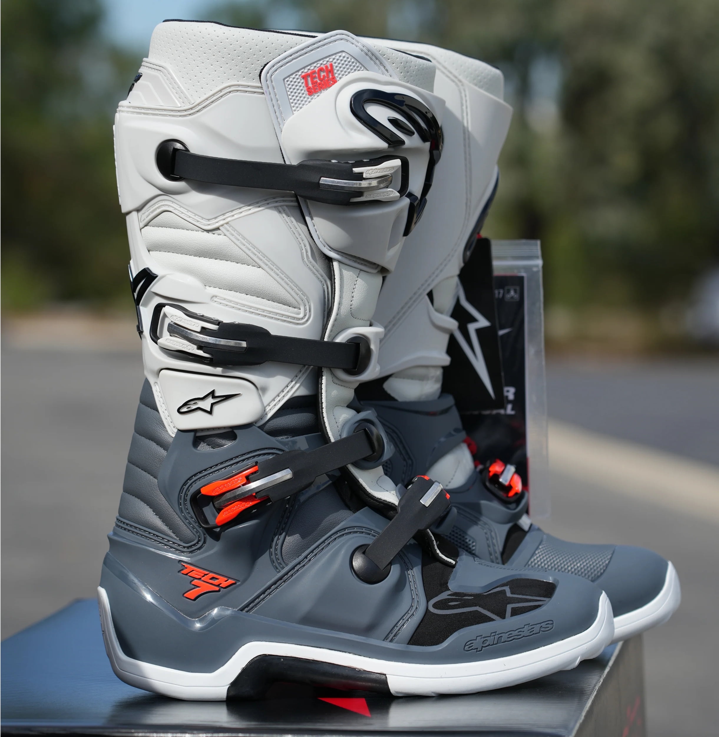 BOTAS ALPINESTARS TECH 7 ENDURO BLACK/GREY/RED FLUO