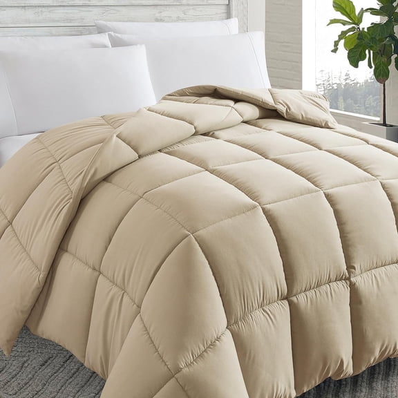 Down Alternative Comforter (Beige, Full) - All Season Soft Quilted Full Size Bed Comforter - Duvet Insert with Corner Tabs -Winter Summer Warm Fluffy, 82x86 inches