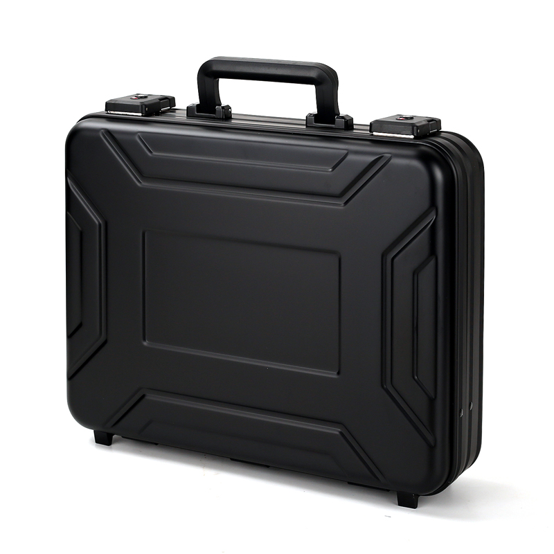 Urecimy Metal Briefcase