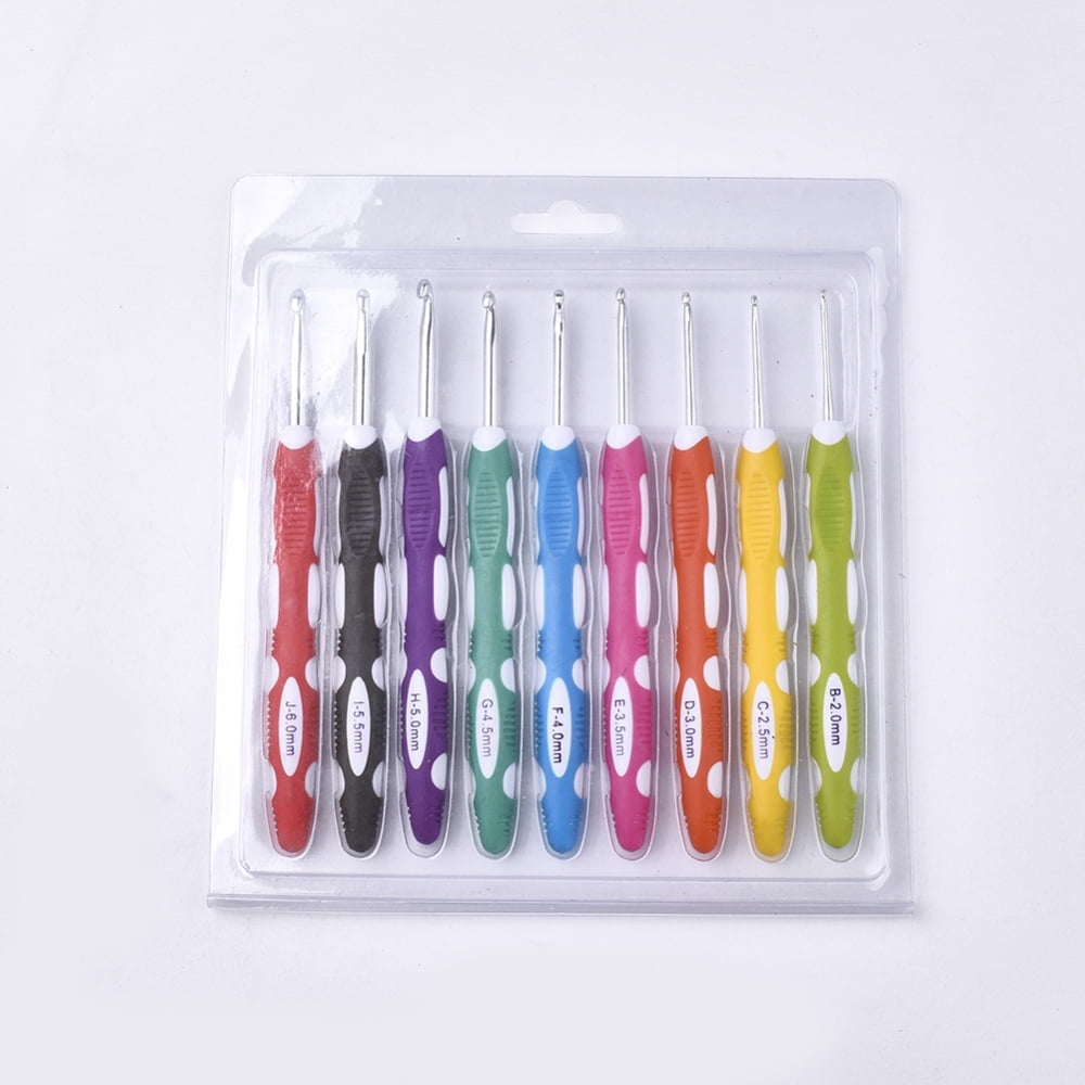Aluminum Crochet Hooks with TPR & Plastic Handle Mixed color 165x15x10mm Pin: 2.0mm/2.5mm/3mm/3.5mm/4mm/4.5mm/5mm/5.5mm/6mm 9pcs/set