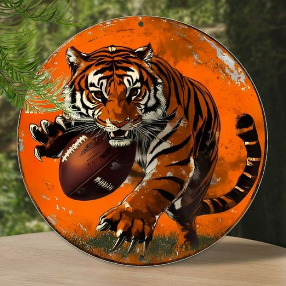 Aluminum Metal Wall Art Decor - 1pc Vintage Tiger with Football Sign for Home, Office, Bar, and Party - Weather Resistant Heavy-Duty Aluminum Sign, No Power Needed, Ideal for Gift, 8 Inch Round