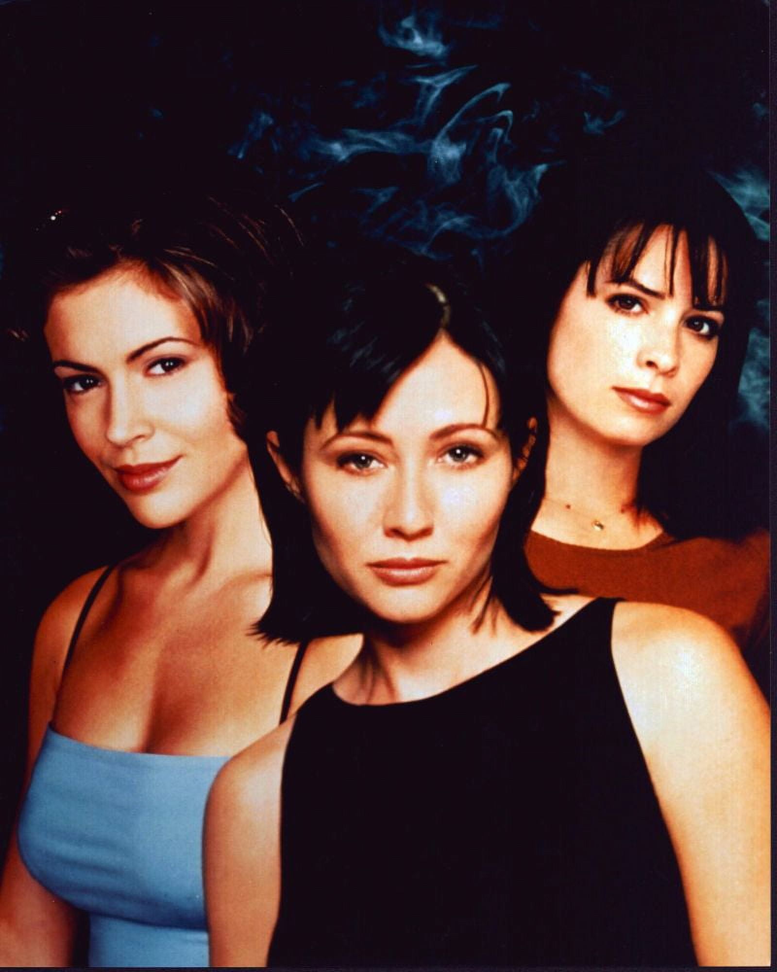 Alyssa Milano, Shannen Doherty And Holly Marie Combs In Charmed Photo Print  (8 x 10) - Item # MVM51825 - Walmart.com