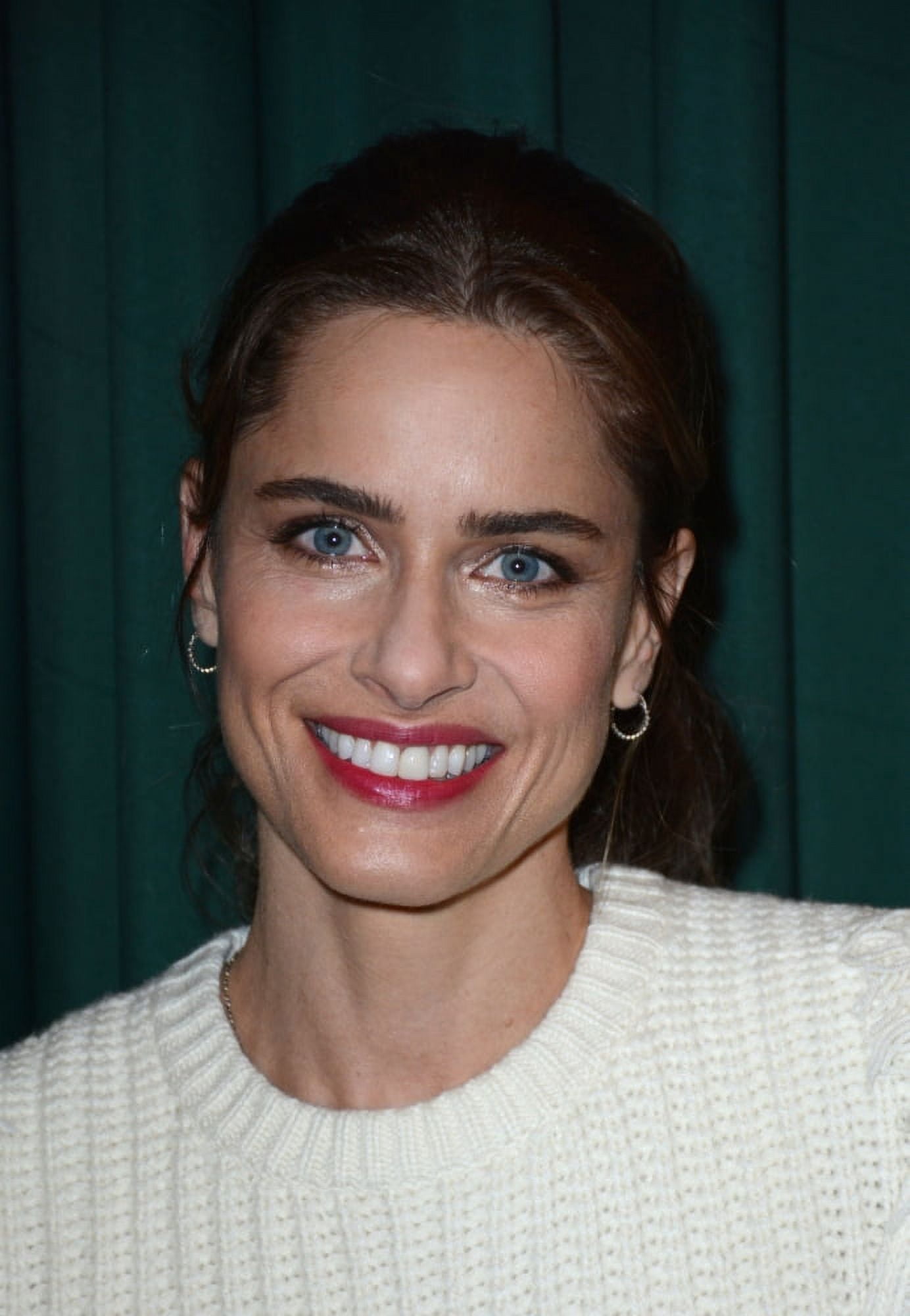 Amanda Peet At In-Store Appearance For Dear Santa Canvas Art - (16 x 20)