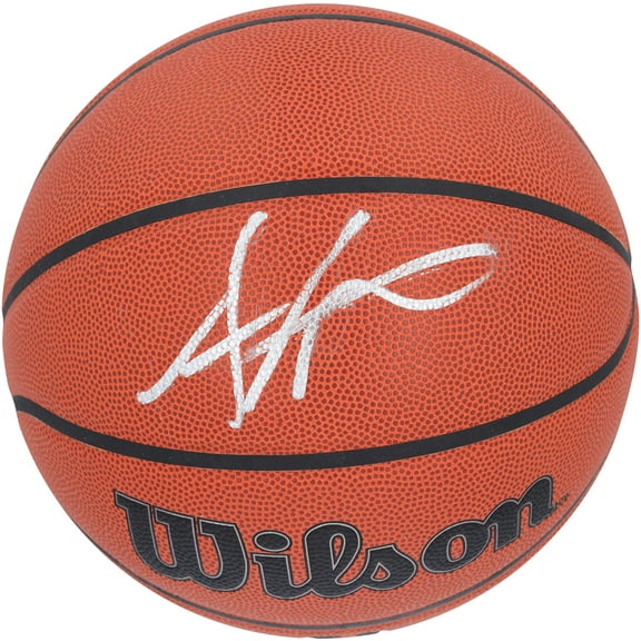 Amar'e Stoudemire New York Knicks Autographed Wilson Authentic Series Indoor/Outdoor Basketball - Fanatics Authentic Certified