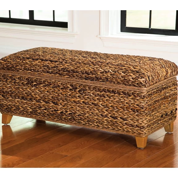 Amber Wood Storage Trunk in Bedroom / Coastal Design for Versatile Use