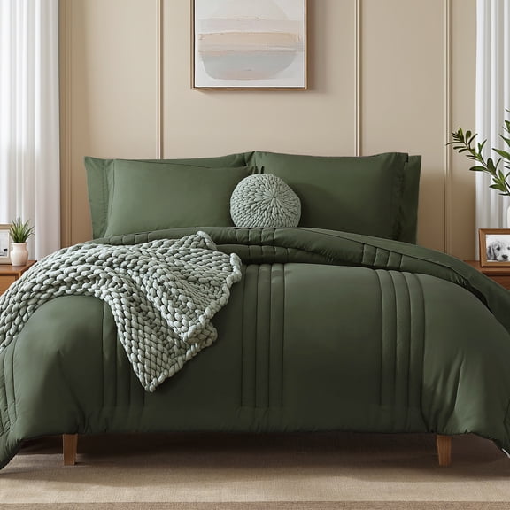Amberspace 7-piece Bed in a Bag Comforter Set with Sheets,Olive Green,Full