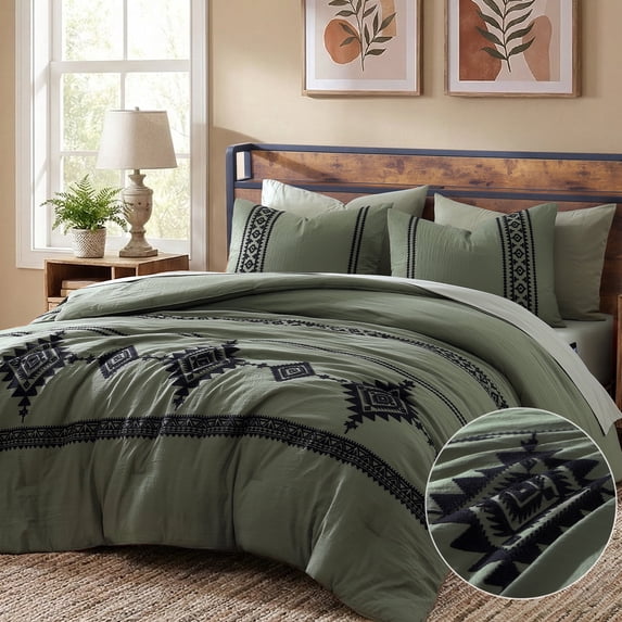 Amberspace Embroidery 7-piece Bed in a Bag Queen Comforter Set with Sheets,Olive Green