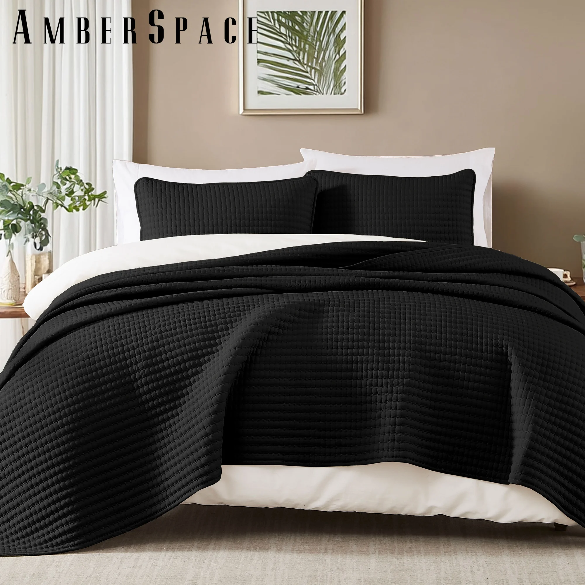 Amberspace Lightweight 3-Piece Bed in a Bag Quilt Set with Pillow Shams,Black,Queen
