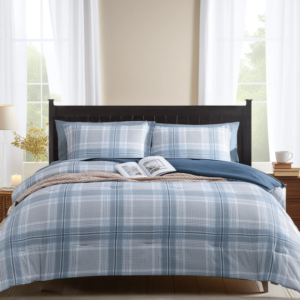 Amberspace Reversible Checkered 7-piece Bed in a Bag Comforter Set with Sheets,Light Blue,Full