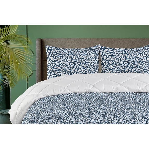 Ambesonne Abstract Down Alternative Quilt Comforter, Retro Grunge Blossom Print, King, Night Blue and White