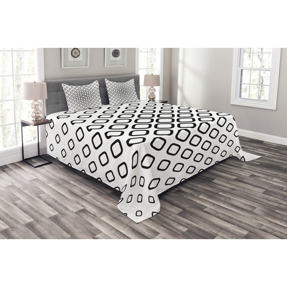 Ambesonne Abstract Quilted Bedspread Set 3 Pcs, Trippy Fractal Rounds, Queen Size, Black and White