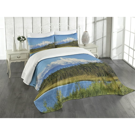 Ambesonne Alaska Quilted Bedspread Set 3 Pcs, Snow Covered Mountain, Queen Size, Forest Green White Blue